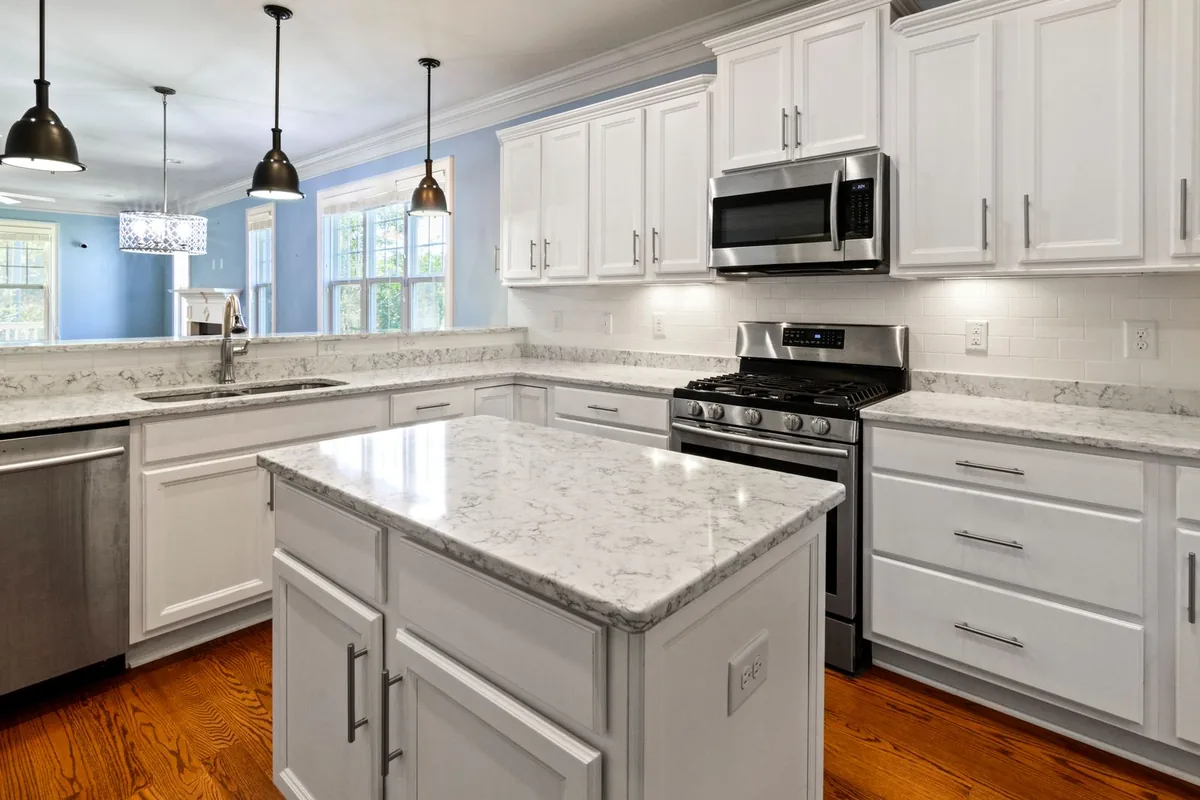 Filth & Squalor Cleanup in Vineyard Haven, MA